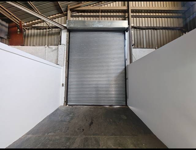 352M² WAREHOUSE TO LET IN CITY DEEP